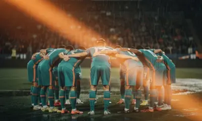 Novak Djokovic serving on clay court during Monte Carlo Masters tournament in 2026